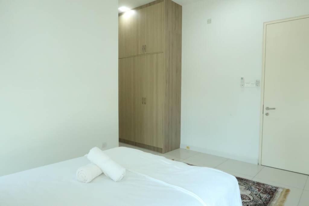 Promo Private Luxurious Nilai Vacation Home Luaran gambar
